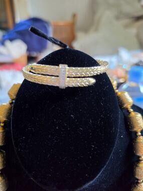 Pave set Woven/Wheat Spear style Detail Hinged Bracelet